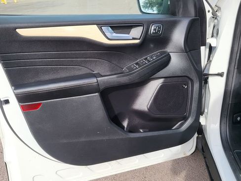 Used 2021 Ford Escape Titanium w/ Titanium Elite Package image 24