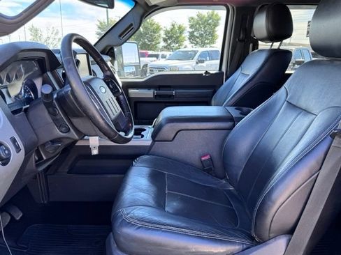 Used 2014 Ford F350 Lariat w/ Lariat Ultimate Package AWD/4WD image 28