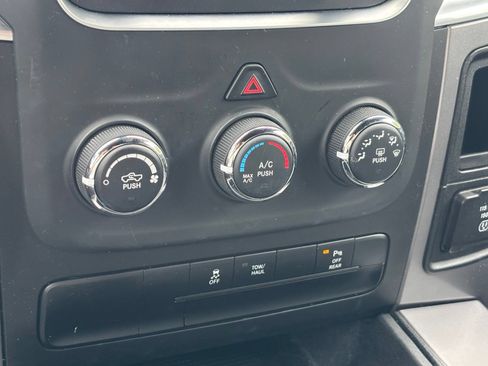 Used 2023 RAM 1500 Warlock AWD/4WD image 13