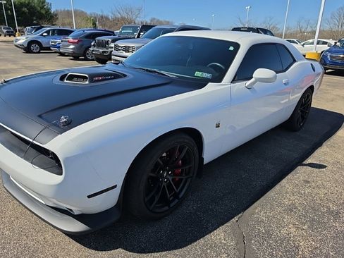 Used 2023 Dodge Challenger R/T Scat Pack w/ Plus Package image 2