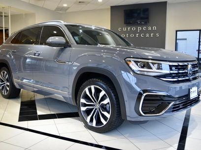 Used 2022 Volkswagen Atlas Cross Sport SEL Premium R-Line