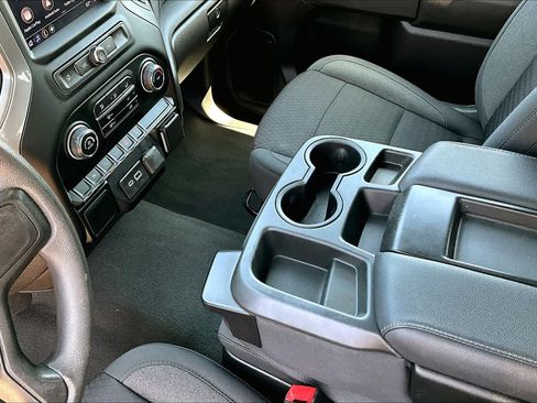 Used 2022 Chevrolet Silverado 1500 Custom w/ LPO, Dark Essentials Package AWD/4WD image 15