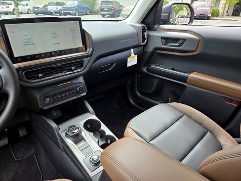 New 2025 Ford Bronco Sport Outer Banks image 20