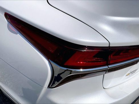 Used 2020 Lexus LS 500 w/ Interior Upgrade Package RWD image 30