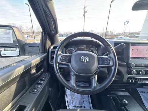 Used 2024 RAM 3500 Tradesman w/ Chrome Appearance Group AWD/4WD image 14