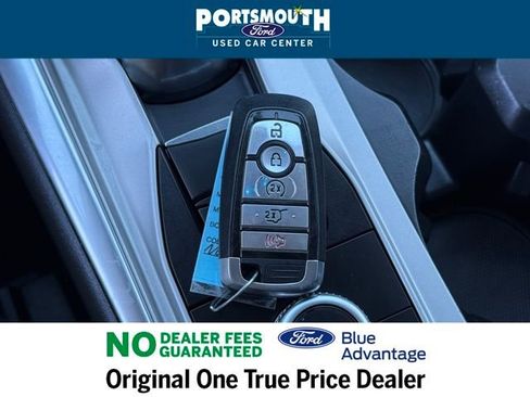 Certified 2022 Ford Explorer XLT w/ Equipment Group 202A image 17