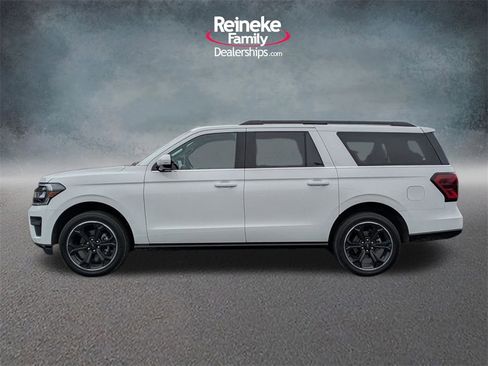 Used 2024 Ford Expedition Max Limited image 9
