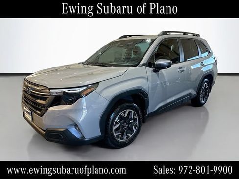 Used 2026 Subaru Forester Premium AWD/4WD image 3