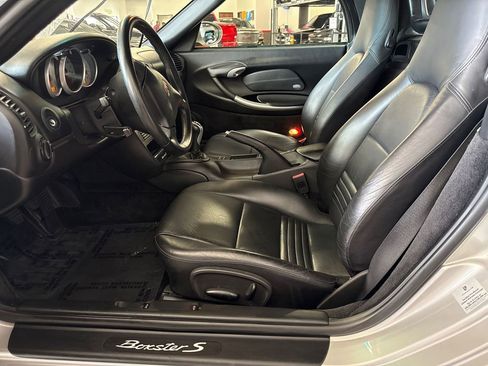 Used 2004 Porsche Boxster S image 13
