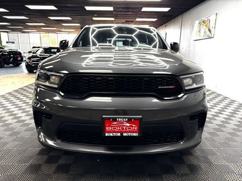 Used 2024 Dodge Durango GT w/ Blacktop Package RWD image 4