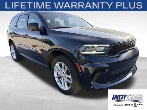 Used 2025 Dodge Durango GT AWD/4WD image 3