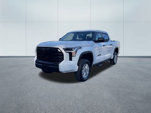 Used 2024 Toyota Tundra SR5 image 2