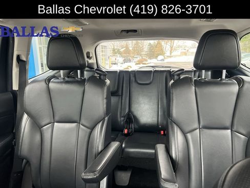 Used 2023 Subaru Ascent Limited image 34