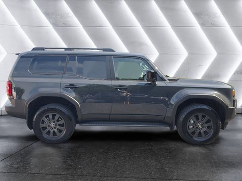 Used 2026 Toyota Land Cruiser AWD/4WD image 6