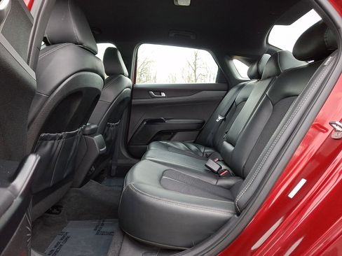 Used 2023 Kia K5 GT-Line image 10