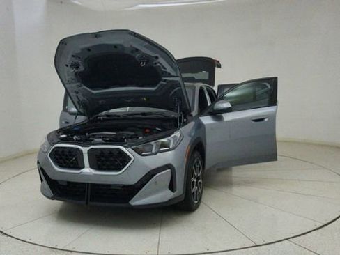Used 2025 BMW X2 xDrive28i image 72