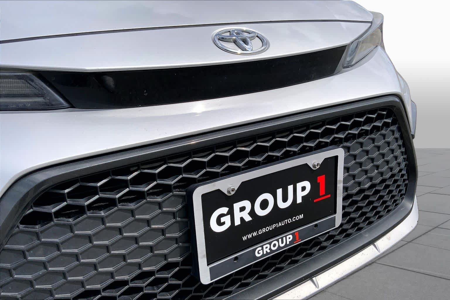 Used 2020 Toyota Corolla SE FWD image 29