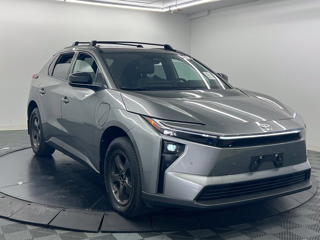 Used 2026 Toyota bZ FWD image 3