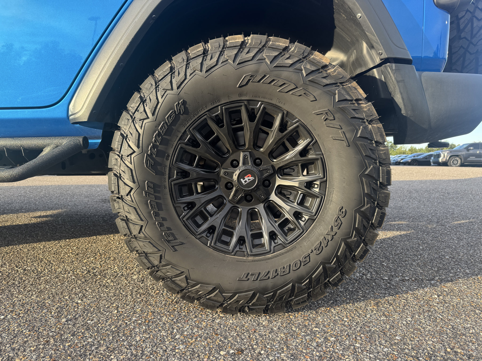 Used 2024 Jeep Wrangler Unlimited Sport AWD/4WD image 24