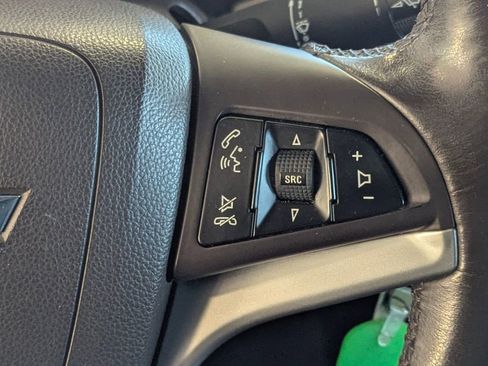 Used 2011 Chevrolet Cruze LTZ image 23