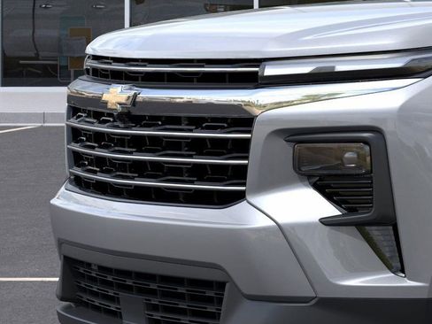 New 2026 Chevrolet Traverse LT w/ Driver Confidence Package FWD image 13
