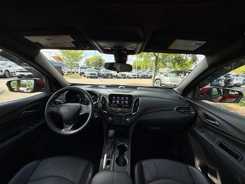 Used 2024 Chevrolet Equinox RS w/ RS Leather Package AWD/4WD image 26