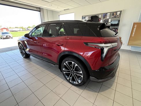 Used 2025 Chevrolet Blazer EV SS AWD/4WD image 3