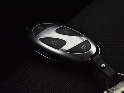 New 2026 Hyundai Santa Fe SE image 25