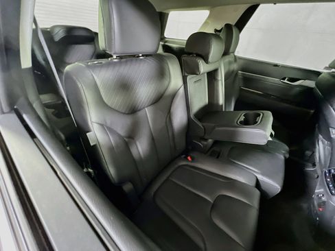 Used 2024 Hyundai Palisade SEL AWD/4WD image 28