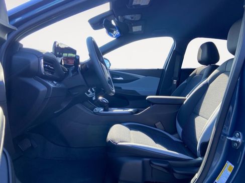 New 2026 Buick Envista Preferred image 9