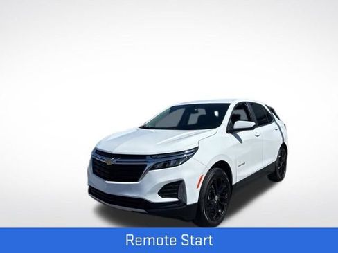 Used 2023 Chevrolet Equinox LT w/ Driver Convenience Package image 10