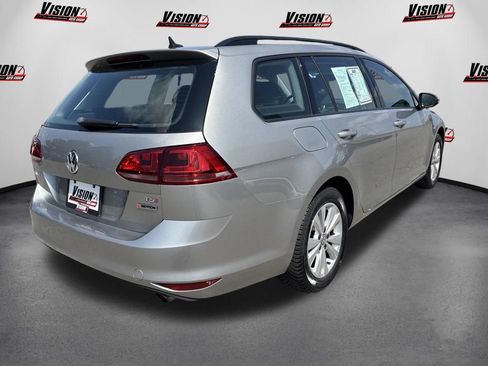 Used 2017 Volkswagen Golf S AWD/4WD image 5