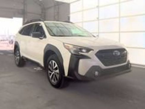 Used 2024 Subaru Outback Premium AWD/4WD image 24