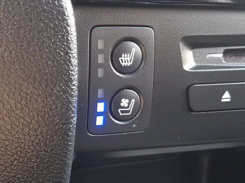 Used 2021 Honda Pilot Black Edition image 23