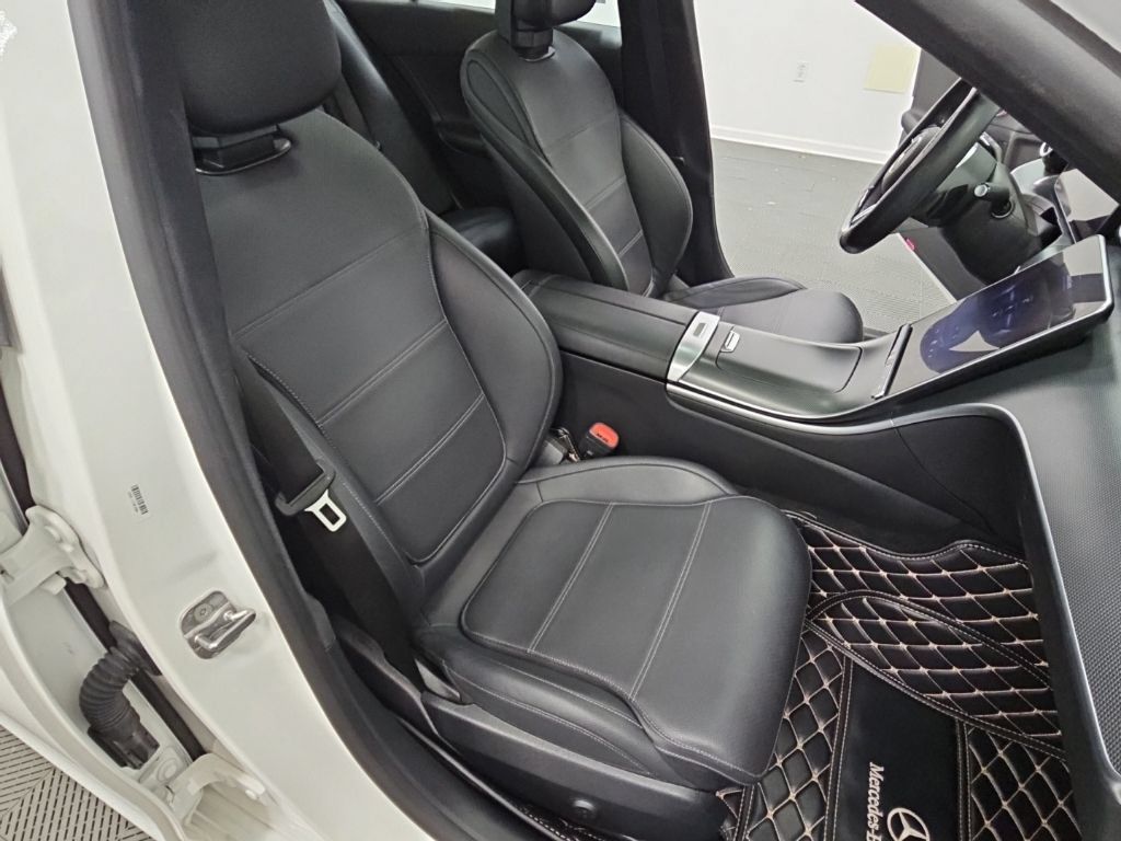 Used 2024 Mercedes-Benz C 300 Sedan image 41