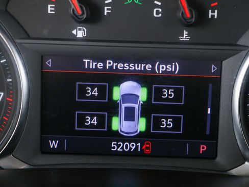 Used 2024 Chevrolet Blazer LT FWD image 16