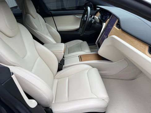 Used 2019 Tesla Model S Long Range image 22