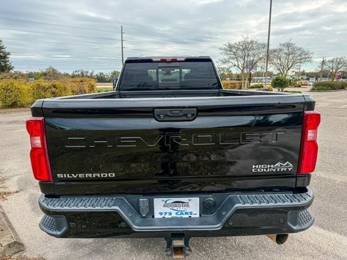 Used 2020 Chevrolet Silverado 3500 High Country w/ LPO, Hitch Package image 4