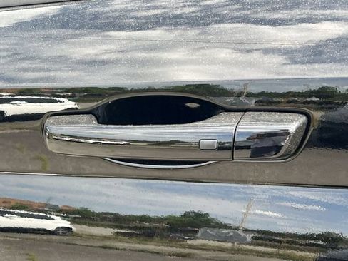 New 2026 Hyundai Venue SEL FWD image 34