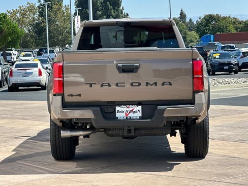 New 2026 Toyota Tacoma TRD Off-Road w/ TRD Off Road Premium Package AWD/4WD image 5