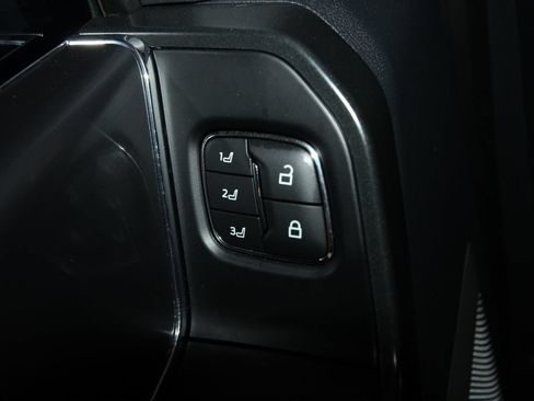 Used 2023 Ford F150 Raptor AWD/4WD image 10