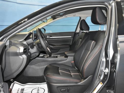 New 2026 Nissan Altima 2.5 SR FWD image 5