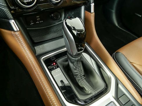 Used 2024 Subaru Forester Touring w/ Convenience Package image 16