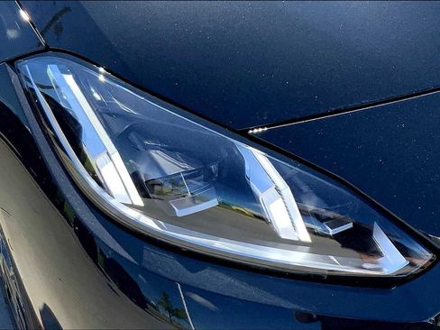 New 2026 BMW M235i xDrive M235 xDrive w/ Premium Package image 13