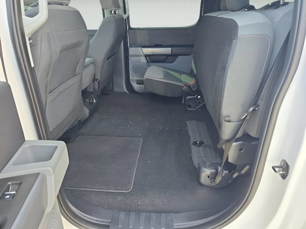 Used 2024 Ford F250 XLT AWD/4WD image 31