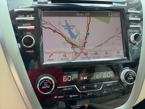 Used 2019 Nissan Murano SL image 15