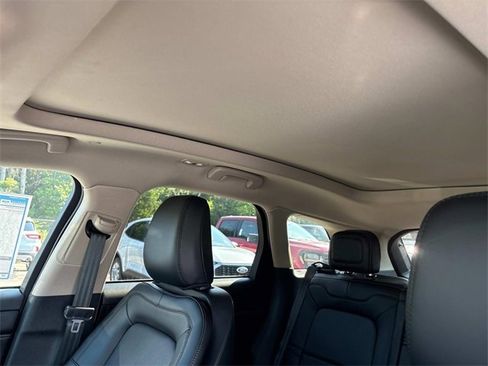 New 2025 Lincoln Corsair Grand Touring image 24