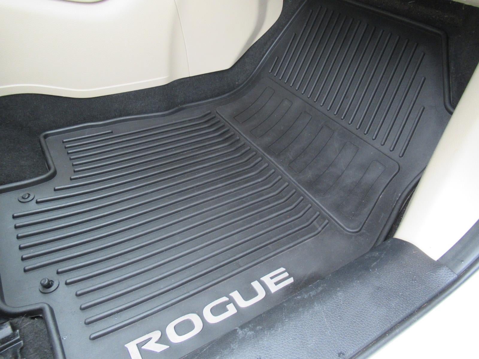 Used 2018 Nissan Rogue SL w/ Premium Package FWD image 33