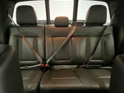 Used 2014 Ford F150 Raptor w/ Equipment Group 801A Luxury image 37