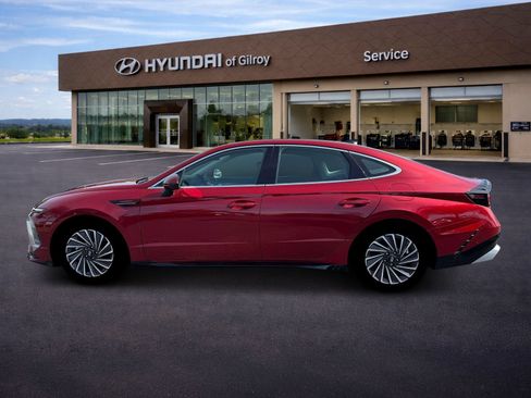 New 2026 Hyundai Sonata Limited FWD image 3